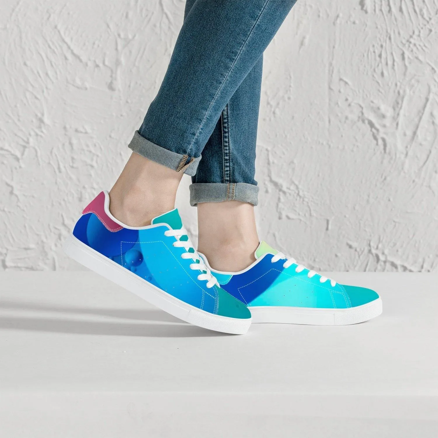190. Classic Low-Top Leather Sneakers - White/Black