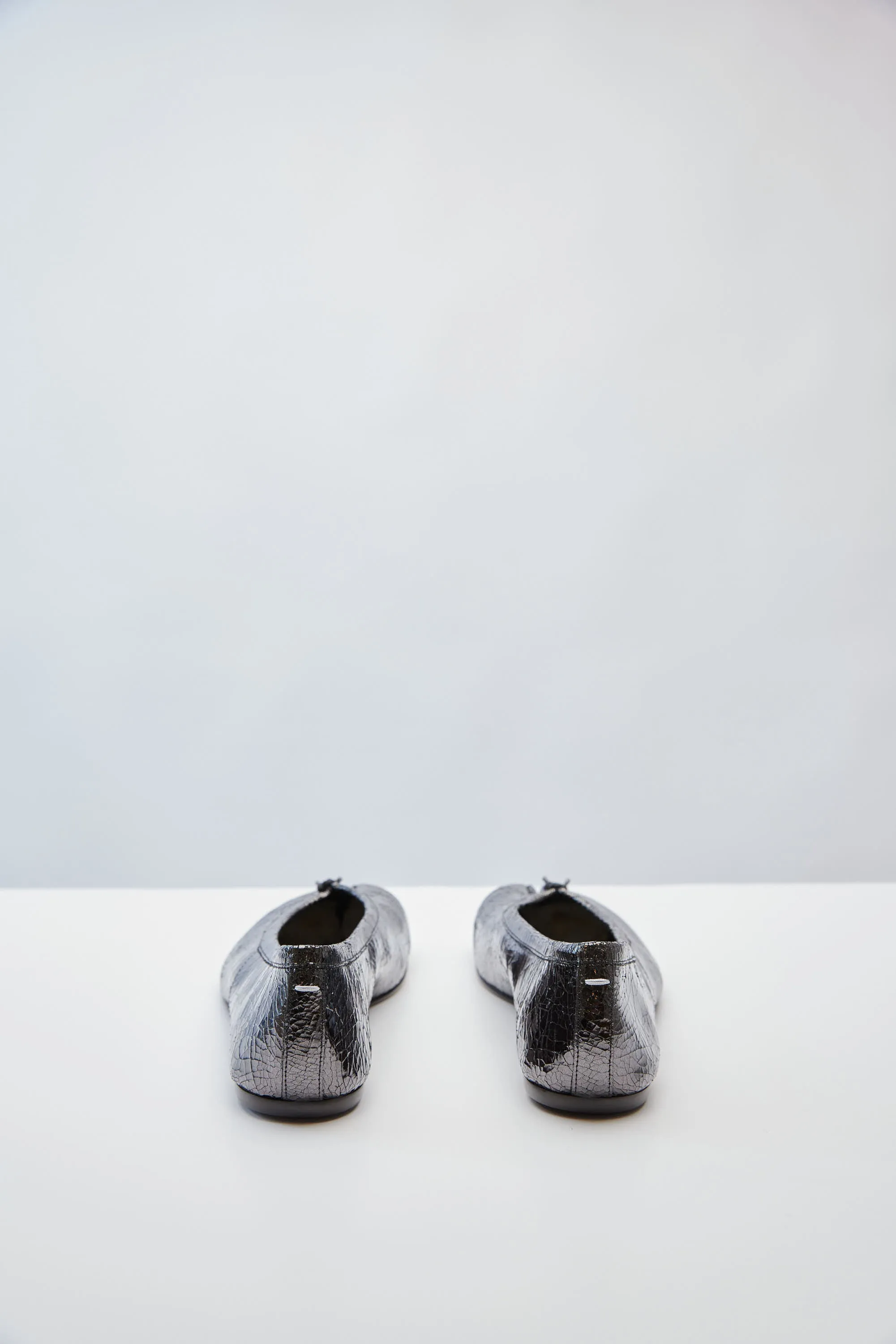 Maison Margiela Tabi Ballet Shoe in Crackle Patent