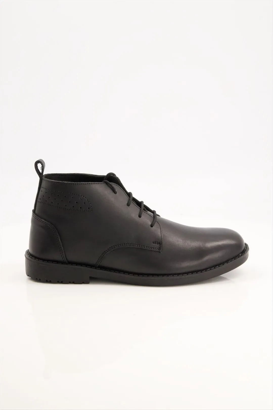 MEARS LEATHER CHUKKA BLACK