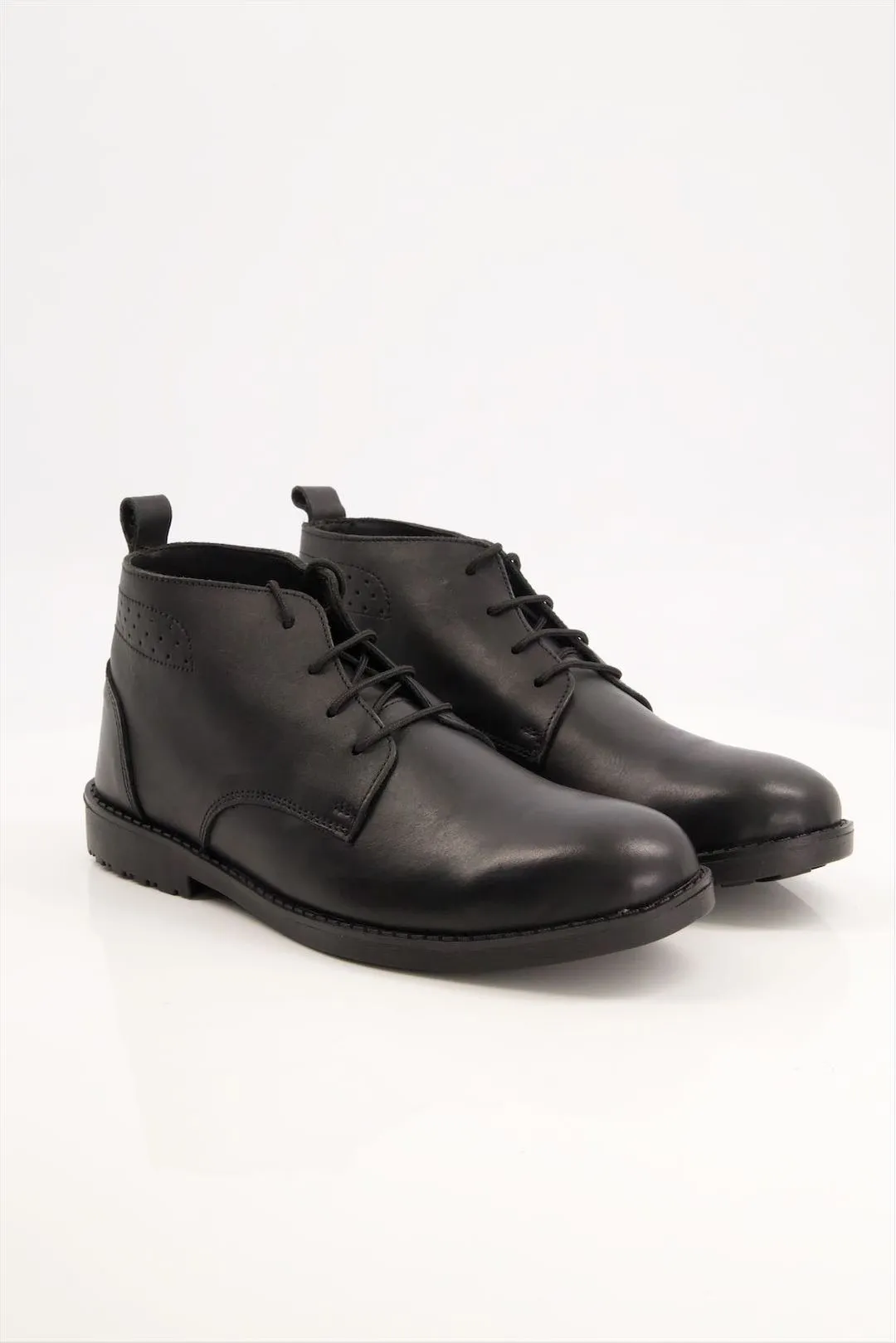 MEARS LEATHER CHUKKA BLACK