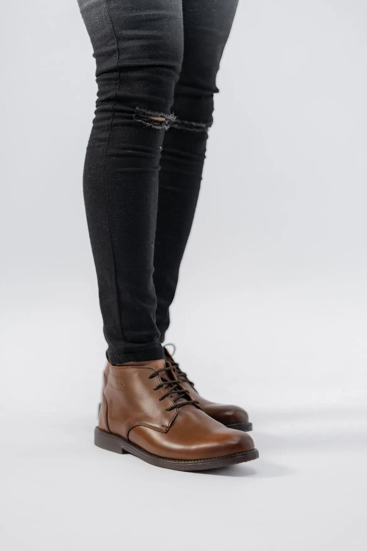 MEARS LEATHER CHUKKA BOOTS BROWN