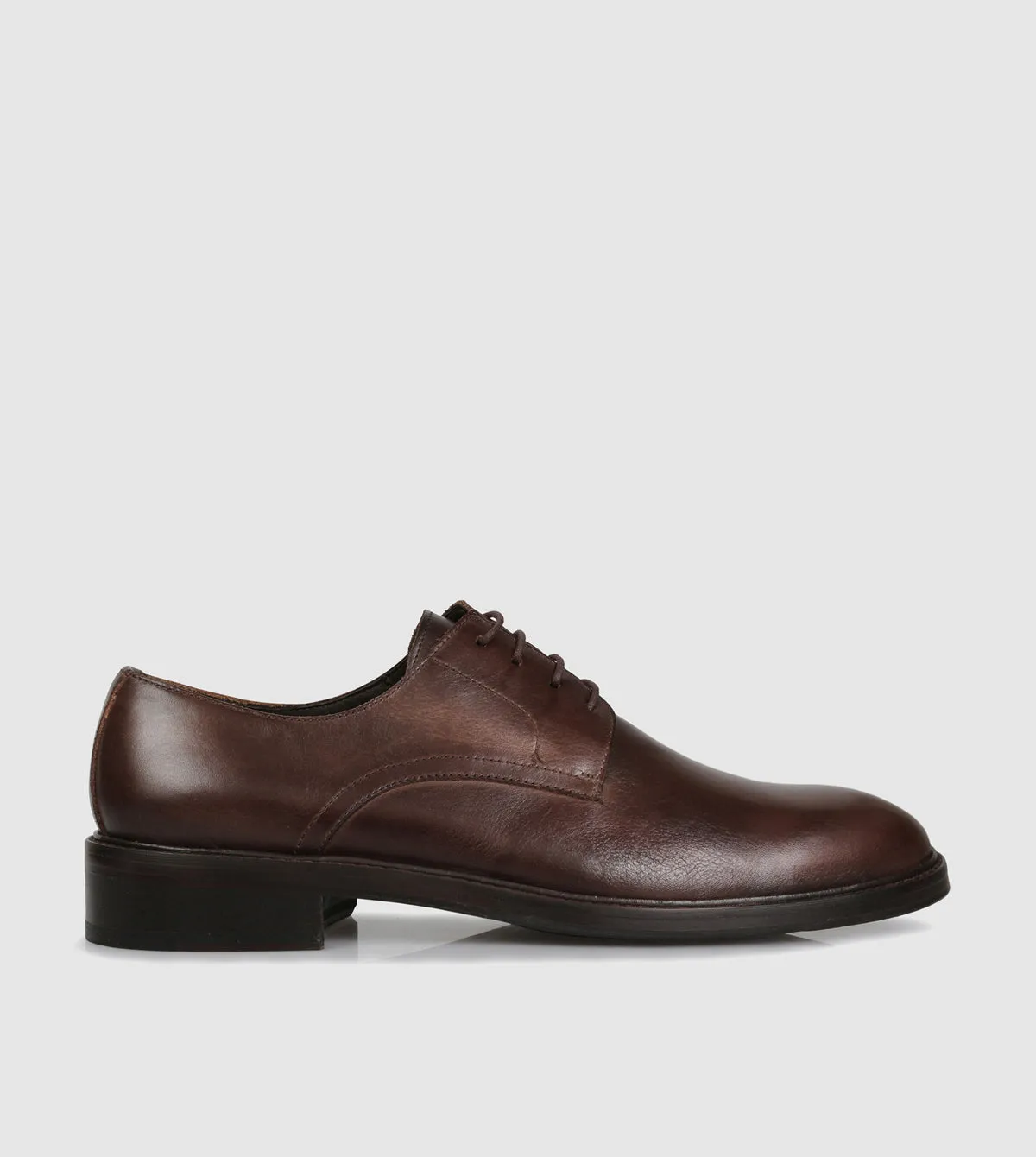 Micinho Lace ups by Brando