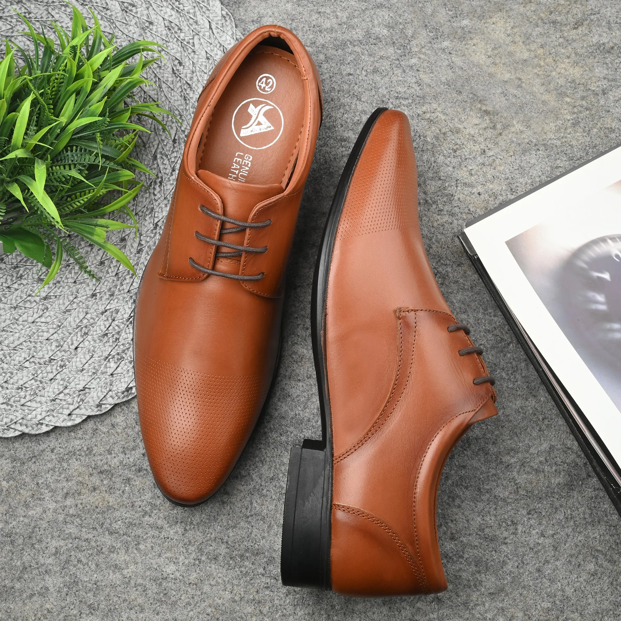 Tailored Full Grain Leather Derby Lace Ups
