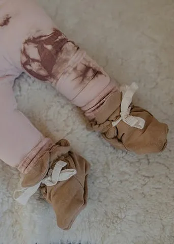 THE STAY-ON BOOTIE - CAMEL