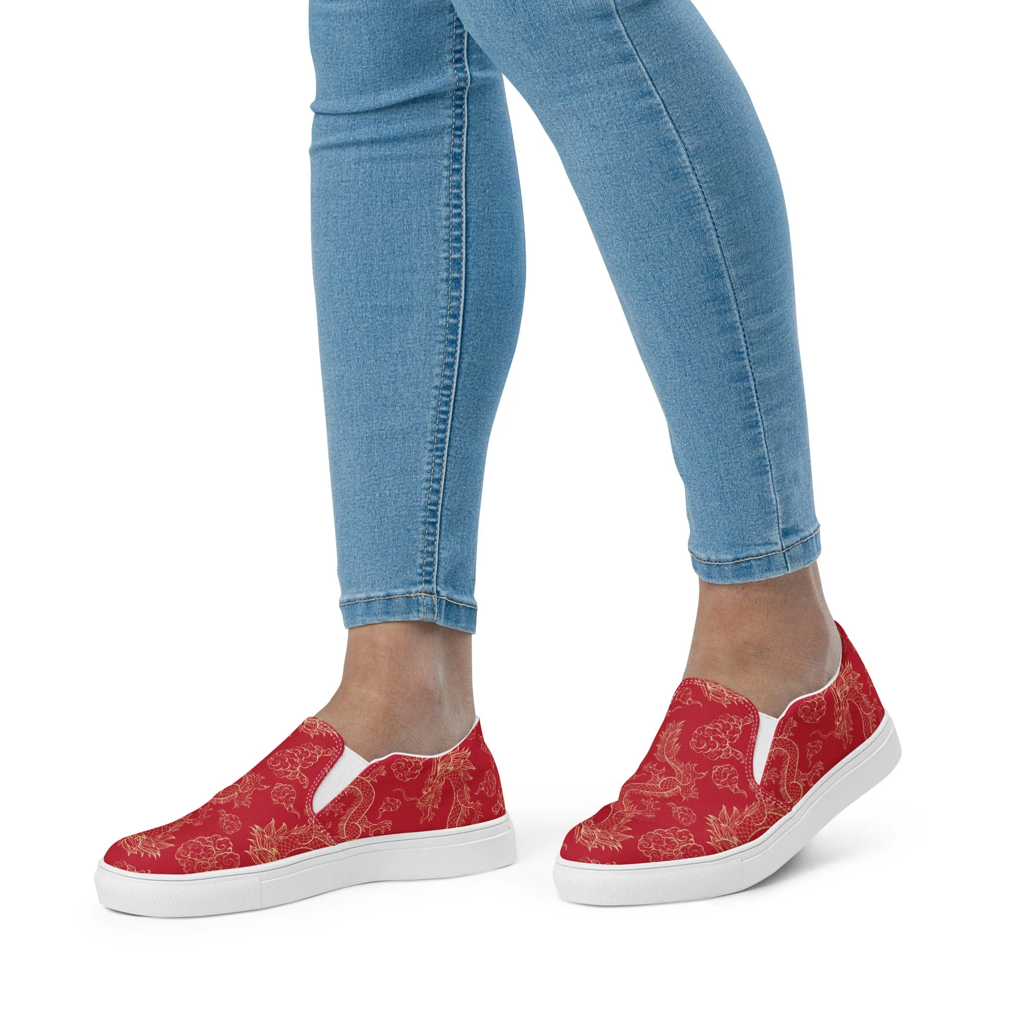 Women’s Red Dragon Design slip-on canvas shoes